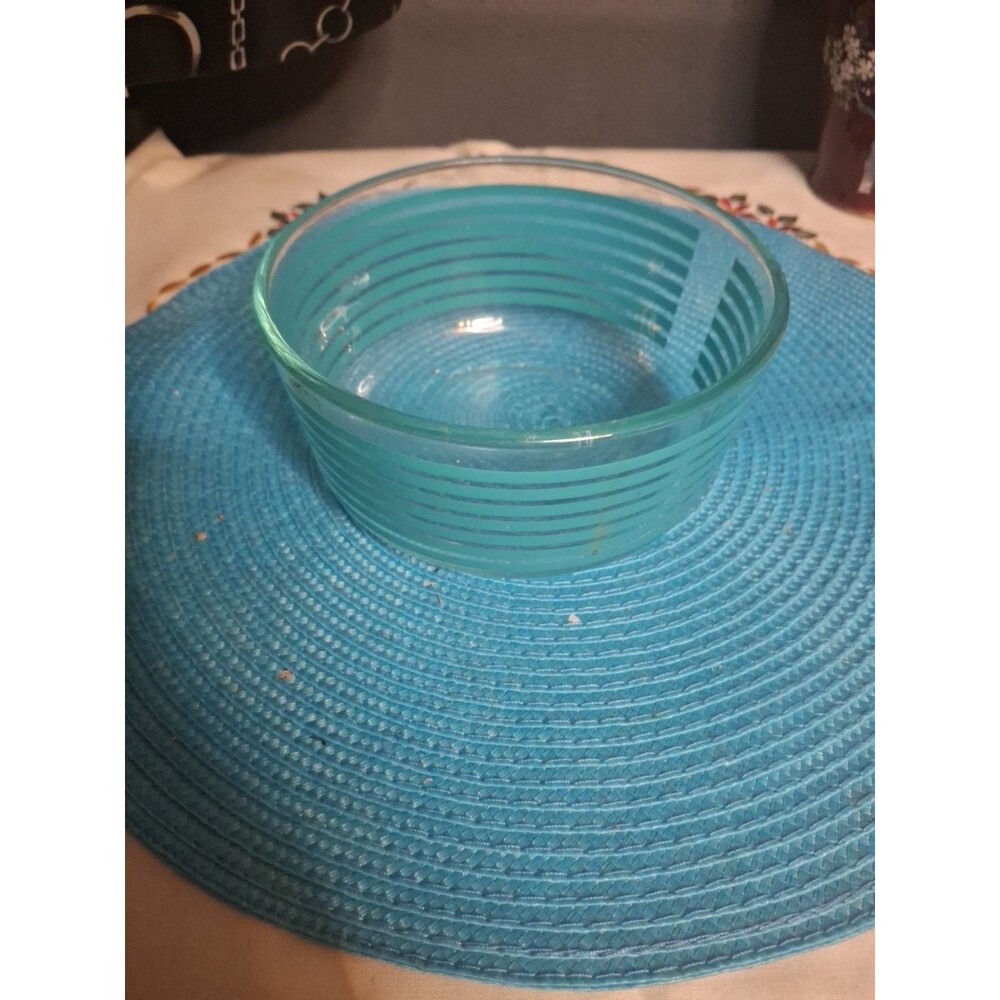Vintage Pyrex 1qt Blue Turquoise Stripe Glass Mixing Serving Bowl